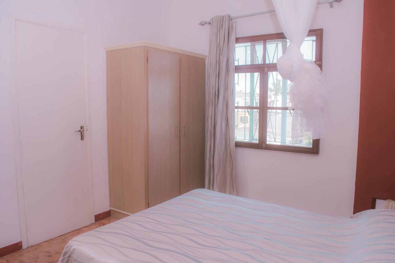 Chez Tino Bed & Breakfast Тру д'О Дус Екстериор снимка